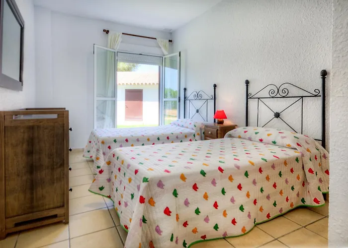 Apartamentos Costa Trafalgar