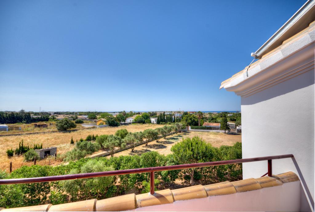 Costa Trafalgar Apartment *